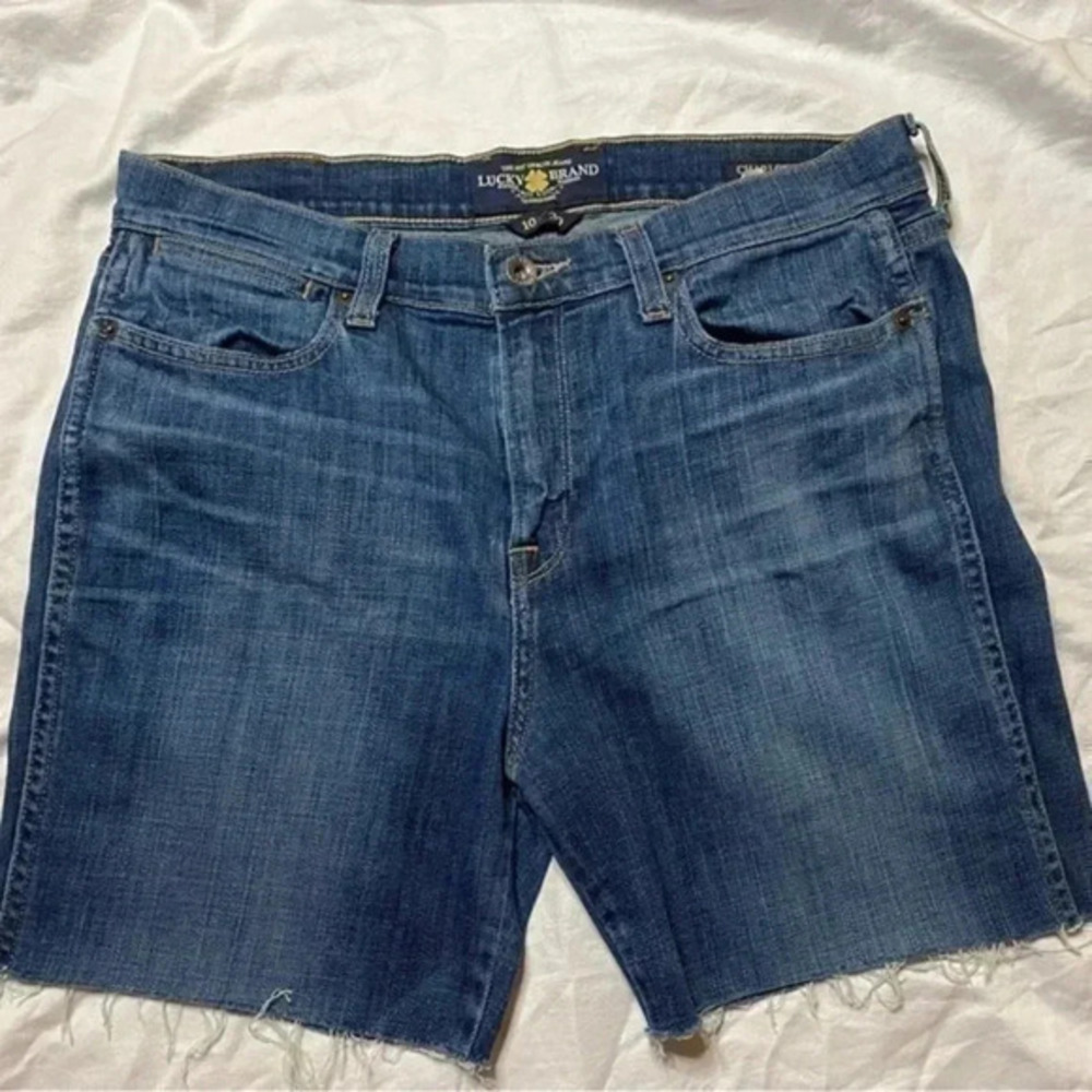 ‼️SALE‼️Lucky Brand Cut Off Shorts Size 10/31